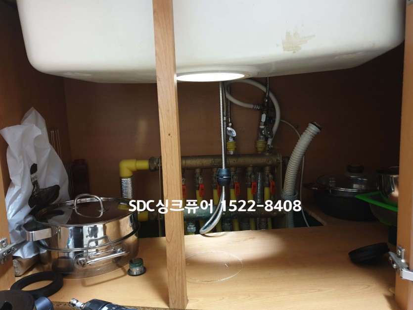 ed71220e6c4c1c4de7db5efe9949f75b_1542542925_04.jpg